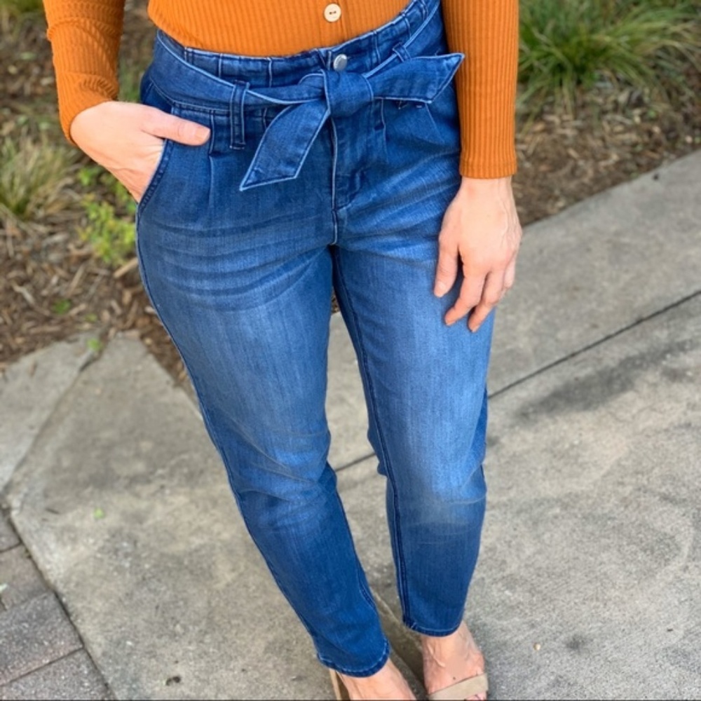 LAST PAIR! Denim Tie Front Jeans - Picture 5 of 8